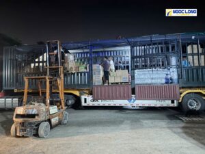 vận chuyển hàng đi Lào Cai