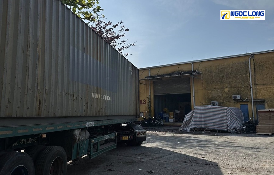 vận chuyển bánh mứt Tết