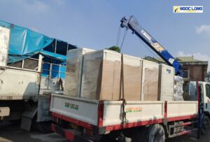 nhà xe vận chuyển hàng hóa