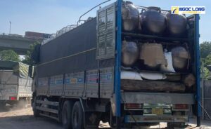 xe vận chuyển hàng