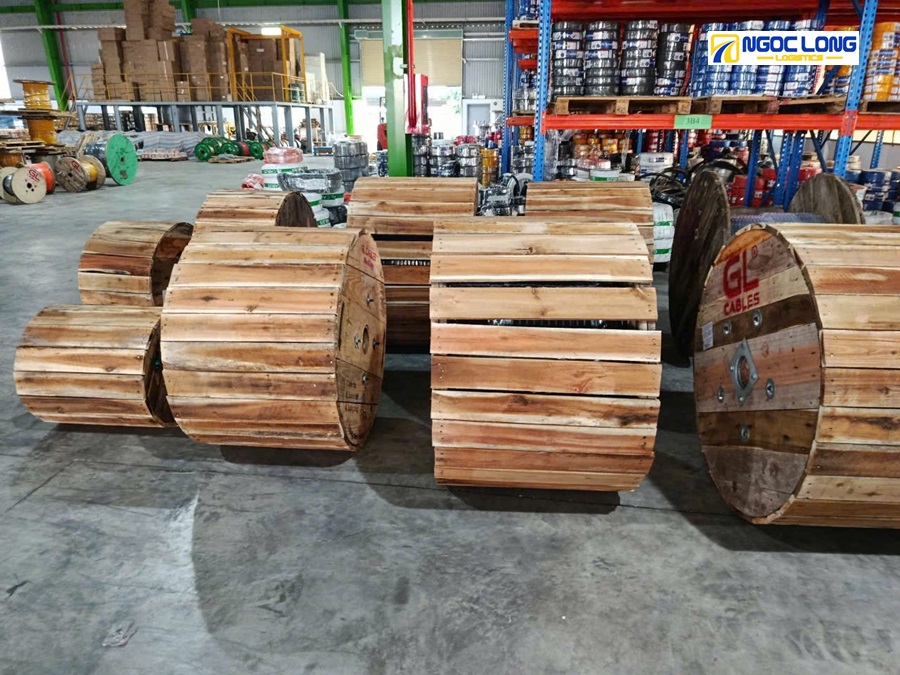 tìm xe vận chuyển hàng hóa