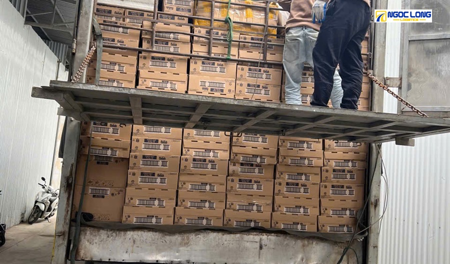 Thuê xe vận chuyển hàng hóa