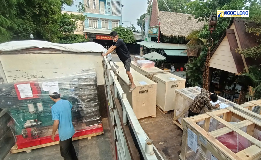 Nhà xe gửi hàng đi Bình Phước