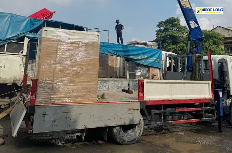 vận chuyển hàng hóa từ TP.HCM ra Hà Nội