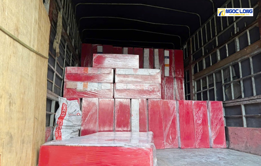 Xe vận chuyển hàng từ TP.HCM đi Bình Thuận