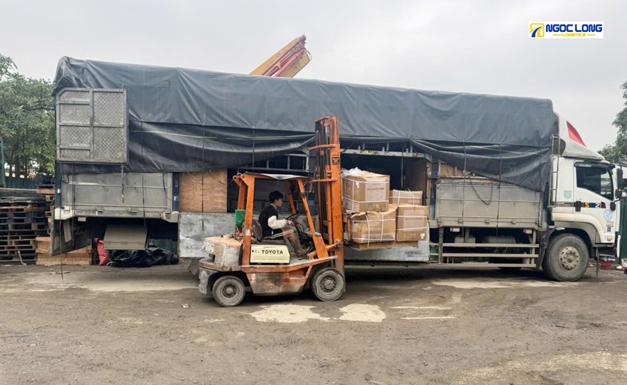 Xe vận chuyển hàng từ TP.HCM đi Đà Lạt