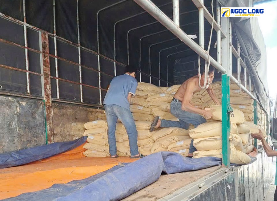 Vận chuyển hàng hóa từ TP.HCM ra Hà Nội